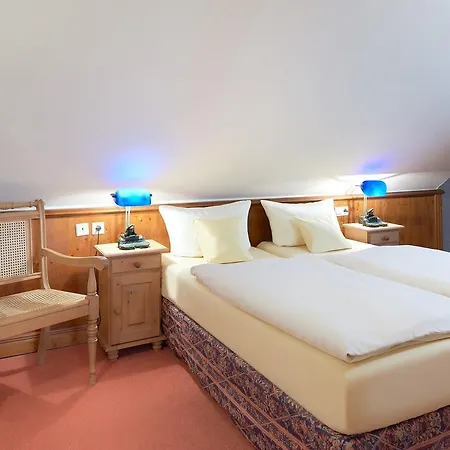 Edelweiss Апартаменты Зеллин